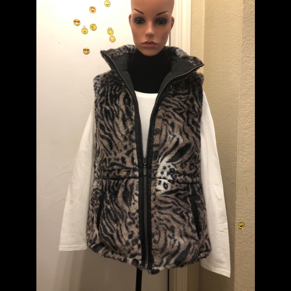 New Reversible Faux Fur Winter Vest!!!!